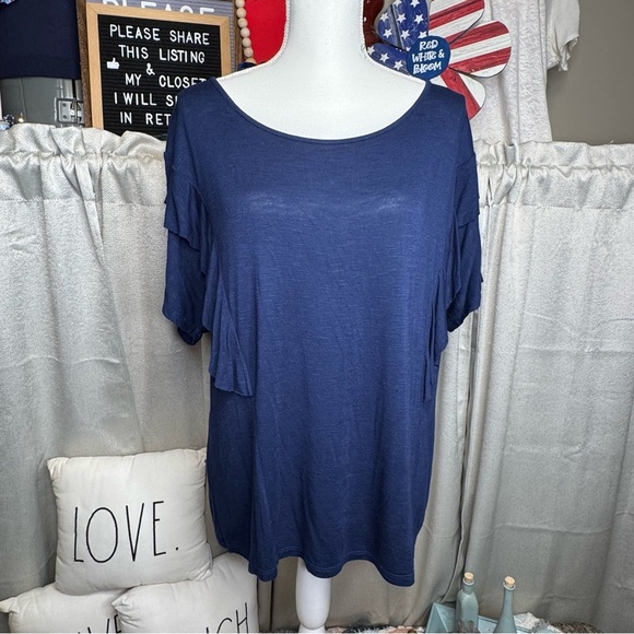 Blue Ruffle Short Sleeve Blouse - Size XL - Picture 2 of 7